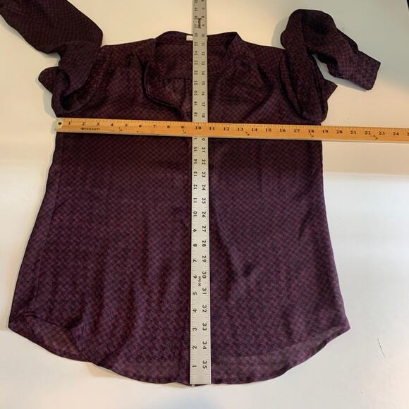 Joie Shirt Womens XS Extra Small Burgundy Mintee Houndstooth Hidden Buttons - Picture 10 of 14